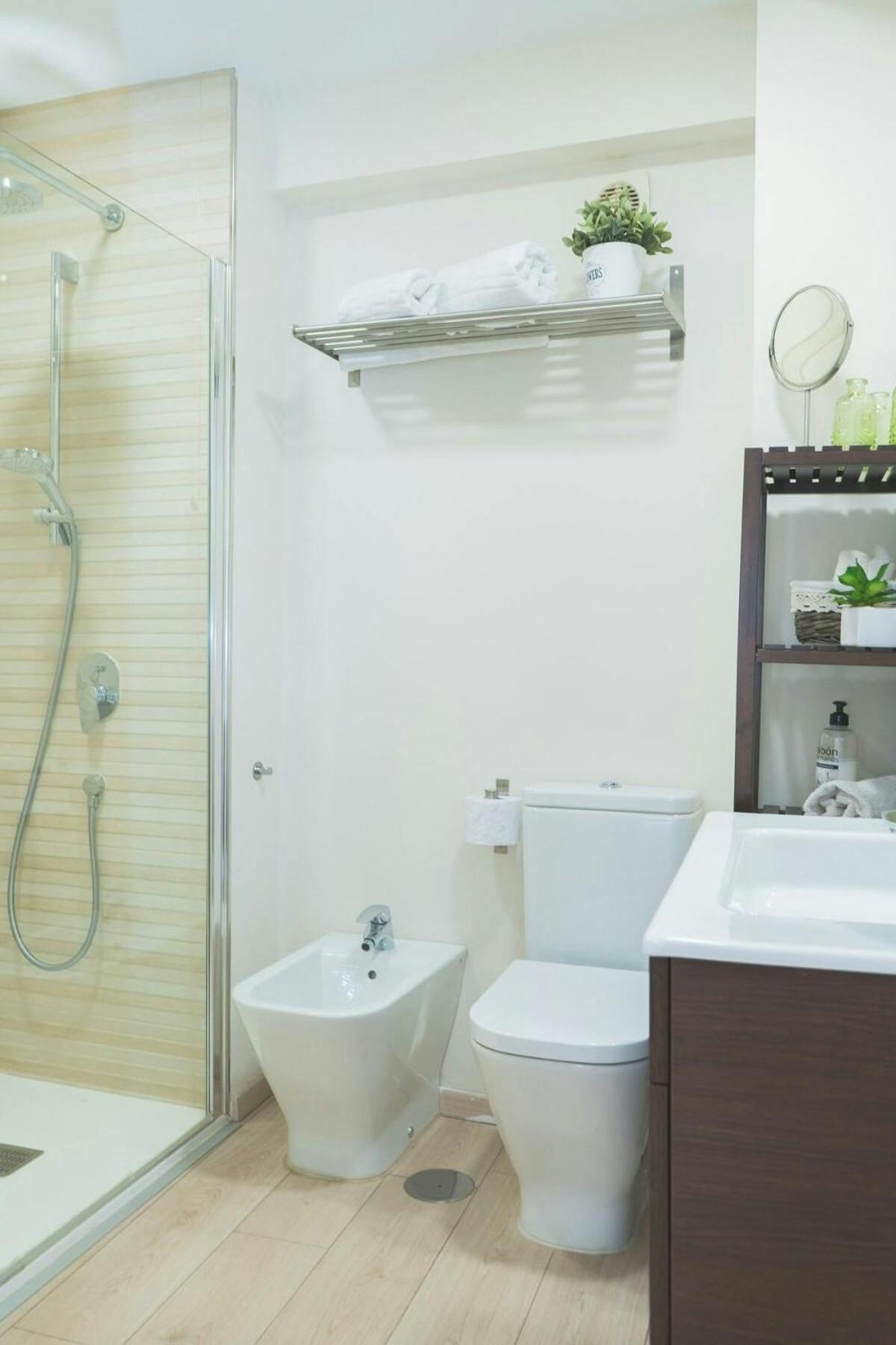Precioso Apartamento 2 Hab. En Malaga Centro Eksteriør billede